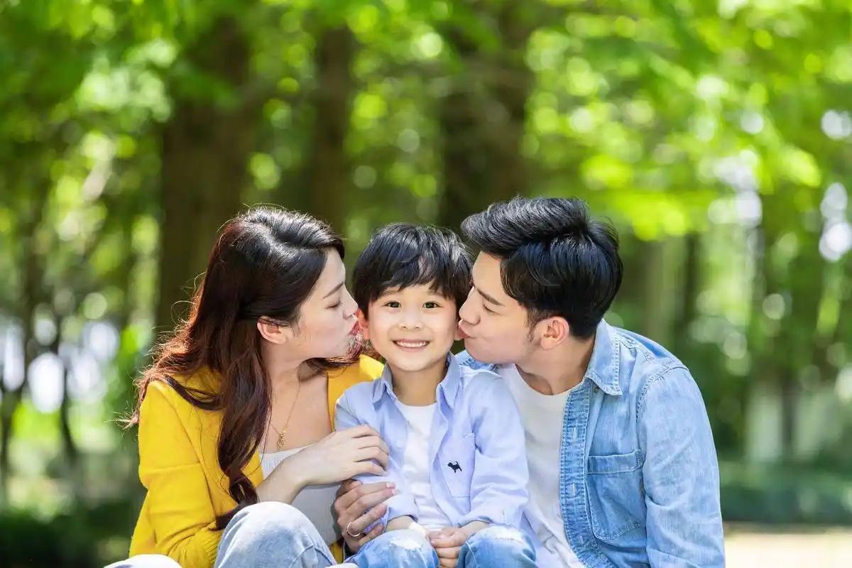 父母如果无法给孩子托举，留条回家的路就是给孩子最好的兜底！我身边有个朋友小