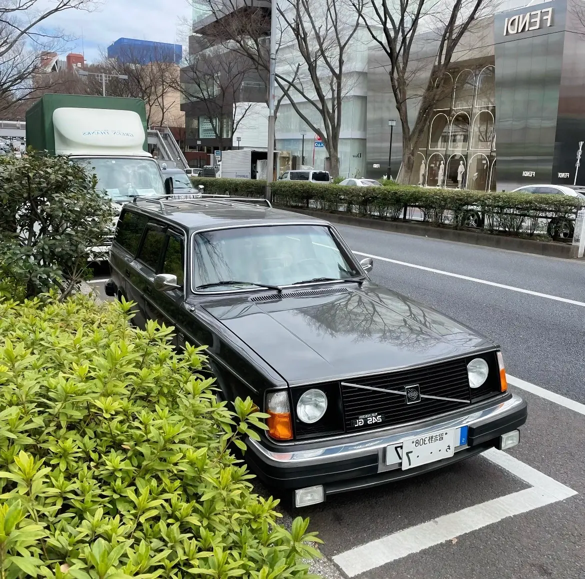 “这车开出去比超跑回头率都高吧”🏎️。