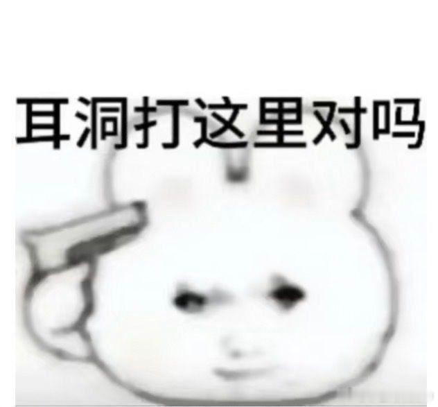 现在的AI看报告真是强的可怕看行业趋势报告时，它能从数据中提炼出“反常识的结论