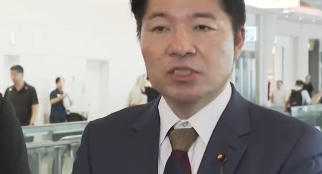 27日，日本访华团态度强硬，在2小时会谈中频频威胁中方！据日本共同社报道，由日本