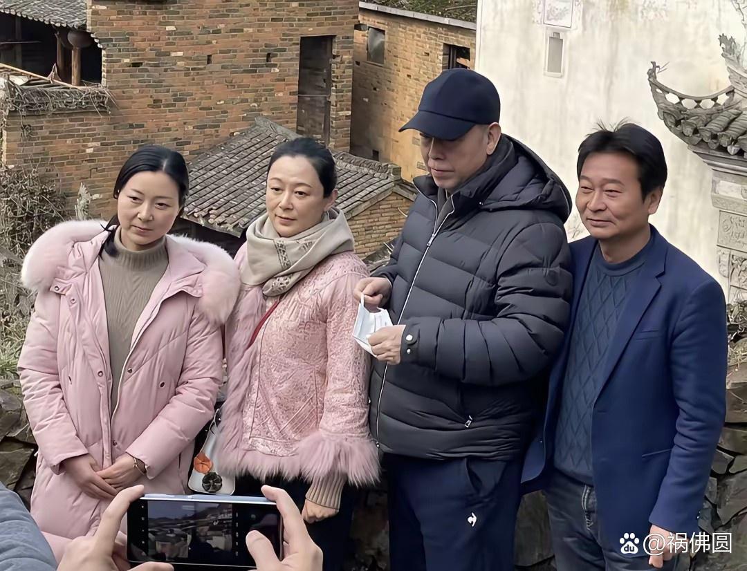 陈红年轻时绝了。