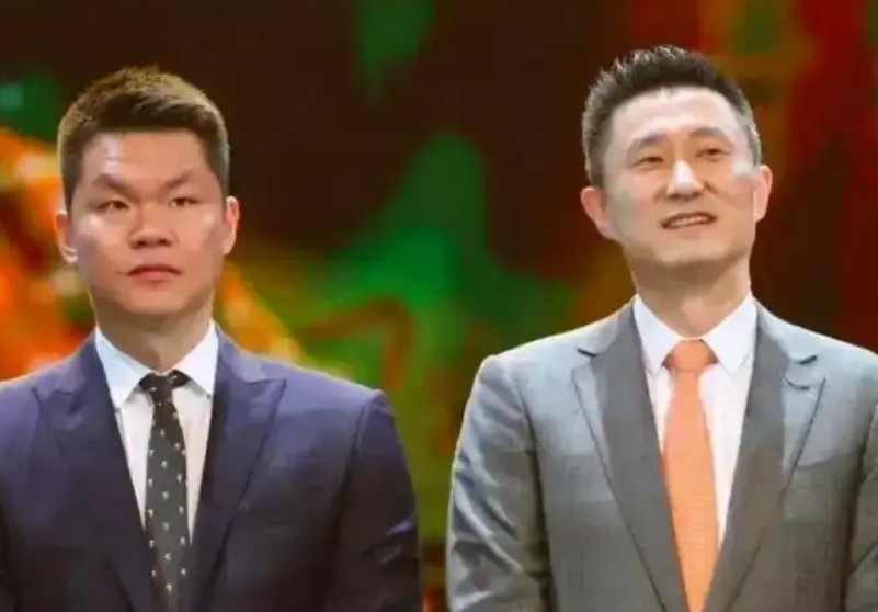 朱杜王朝稳如泰山？揭秘杜锋不下课的宏远权力江湖：嫡系掌控+三代老板更迭的生意经