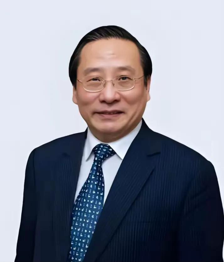 高志凯这个人。高志凯不是政府官员。没人给他下任务。他在洽谈会听见对方财务总管