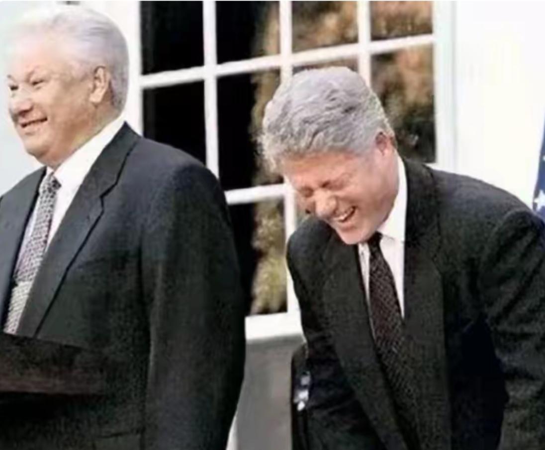 何其相似，似曾相识！三十年河东，三十年河西，一切皆有可能……