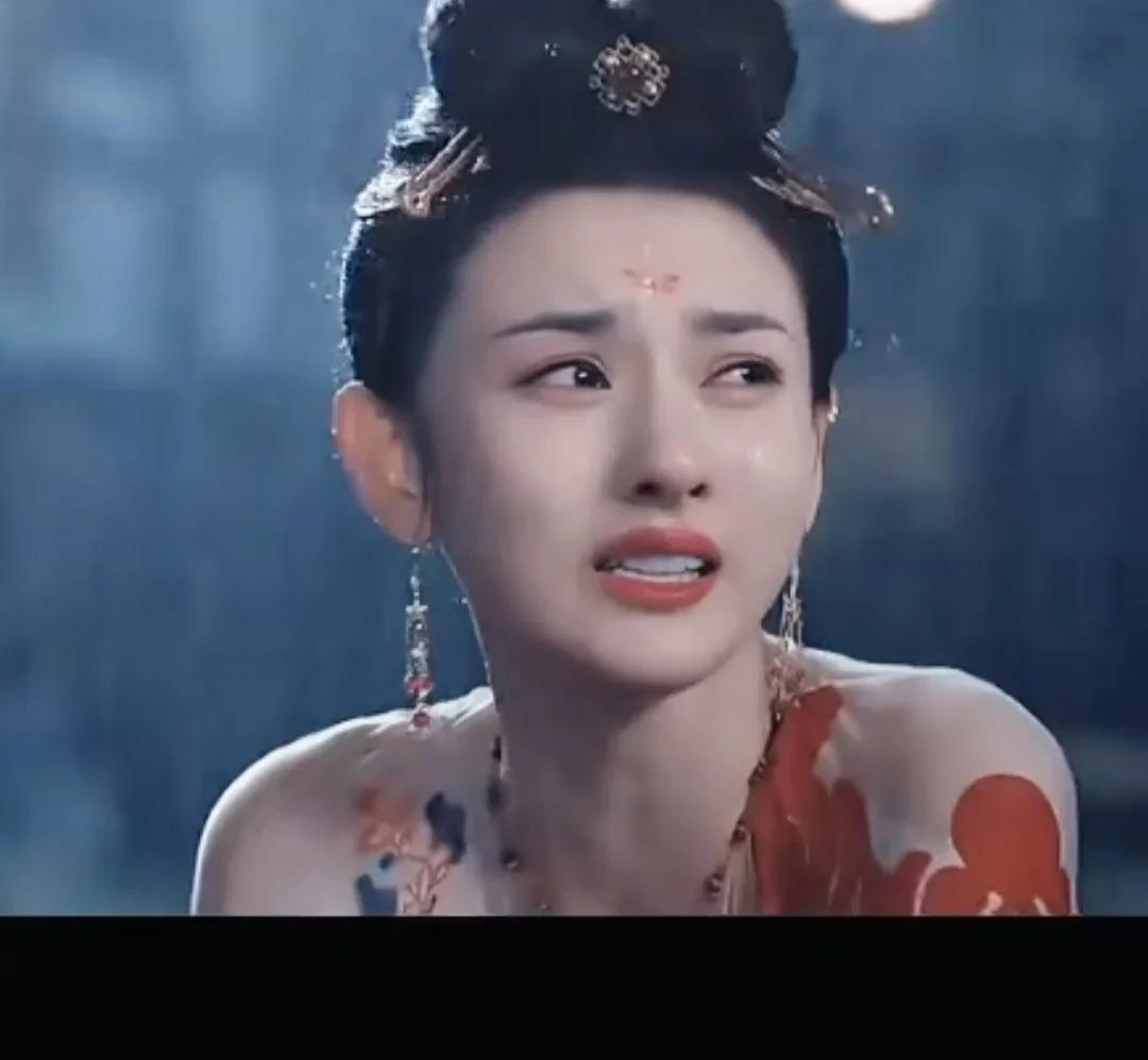 《折腰》有哪些看点。《折腰》看点满满！首先，剧情超带感，先婚后爱的设定老套却上头
