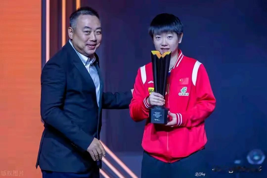 张军:国梁！怎么辞职了呢？太突然了！提前跟哥们打个招呼啊，我也有个思想准备。