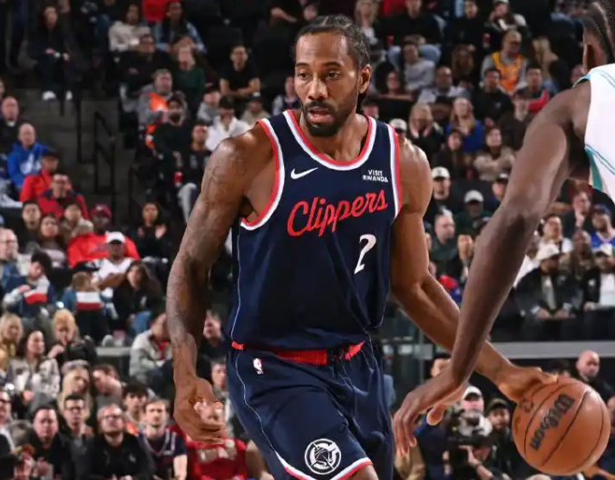 小卡转变打法后常规赛更厉害了我感觉是卡子开窍了，可惜开窍的太晚现在开始撸三分