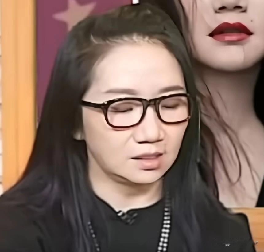 陶晶莹节目中说具俊晔如果不争遗产，就会沦落给两个小孩，什么叫沦落本来就是小孩的啊