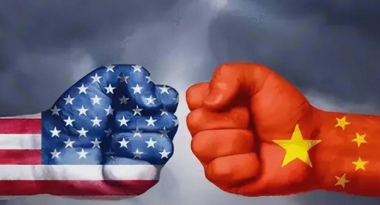 🌛东大为什么开始对美国步步紧逼，因为我们看透了苏联解体的本质，而现在，美国