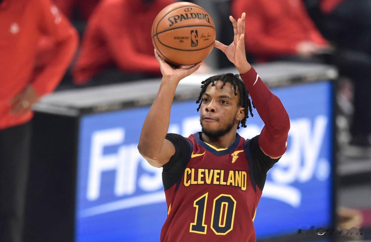 火箭记者:球队排除了莫兰特保罗，在评估鲍尔和加兰据火箭随队记者KellyIk