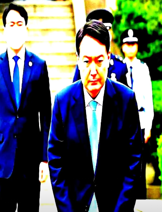 5月20日据韩国媒体报道，昨天韩国警方公布，韩国最大的在野党共同民主党总统候选人