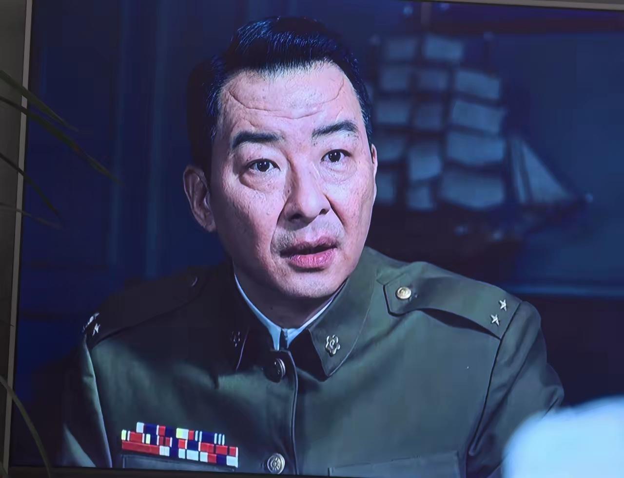 追剧《沉默的荣耀》段退之为什么要帮吴石将军呢？没有看懂。吴石将军正