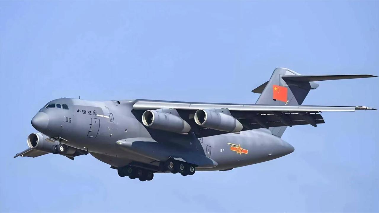 切身感受到身为大国的底气有多足！18架运-20穿越北约空域奔赴塞尔维亚，北约战