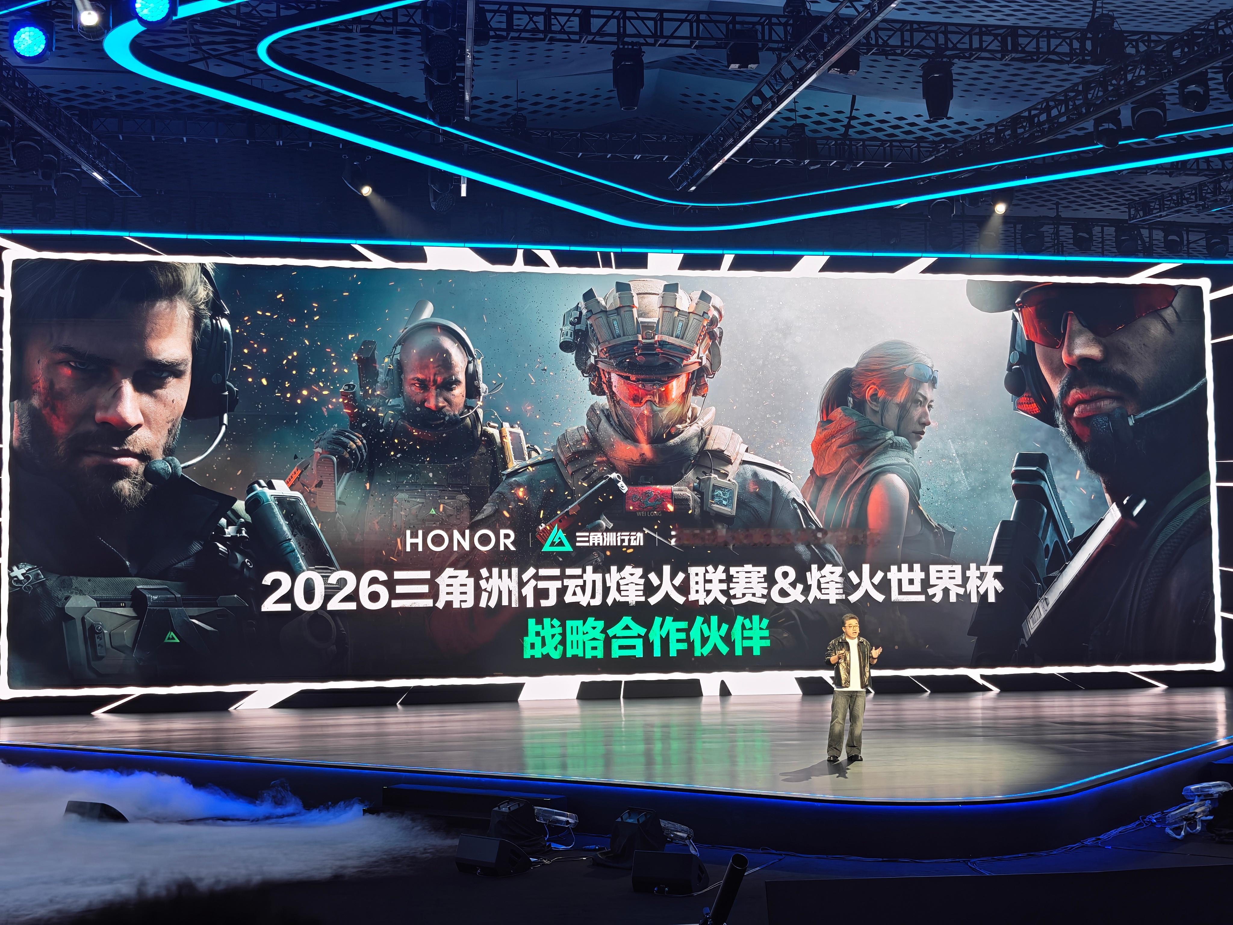 荣耀明年还有游戏本你们期待了很久很久，游戏本的配置非常顶，真心可以期待，同样也是