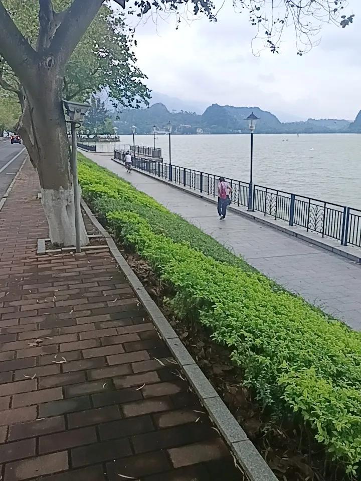 你敢相信吗这里肇庆的七星岩风景区