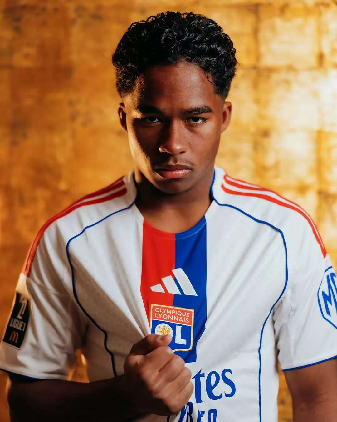 里昂新援恩德里克首秀即首发, 法国杯客战里尔迎重大考验