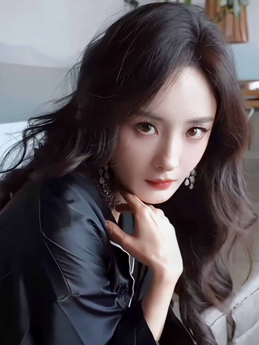 杨幂维密翅膀[哭哭][哭哭][哭哭]完全就是在going我[哭哭][哭哭][哭哭]维密大