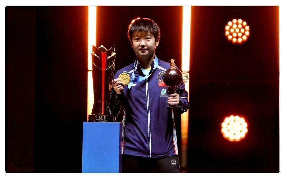 好事传来！亚洲杯夺冠后，孙颖莎不仅拿下冠军，还斩获洲际赛最年轻金满贯得主称号，