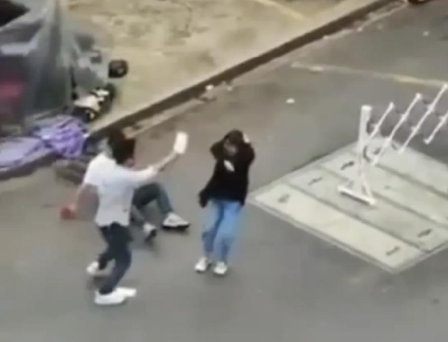 “冲动是魔鬼！”吉林，50岁丈夫因妻子没拦住牛犊便辱骂，随后手持菜刀冲进卧室，扬