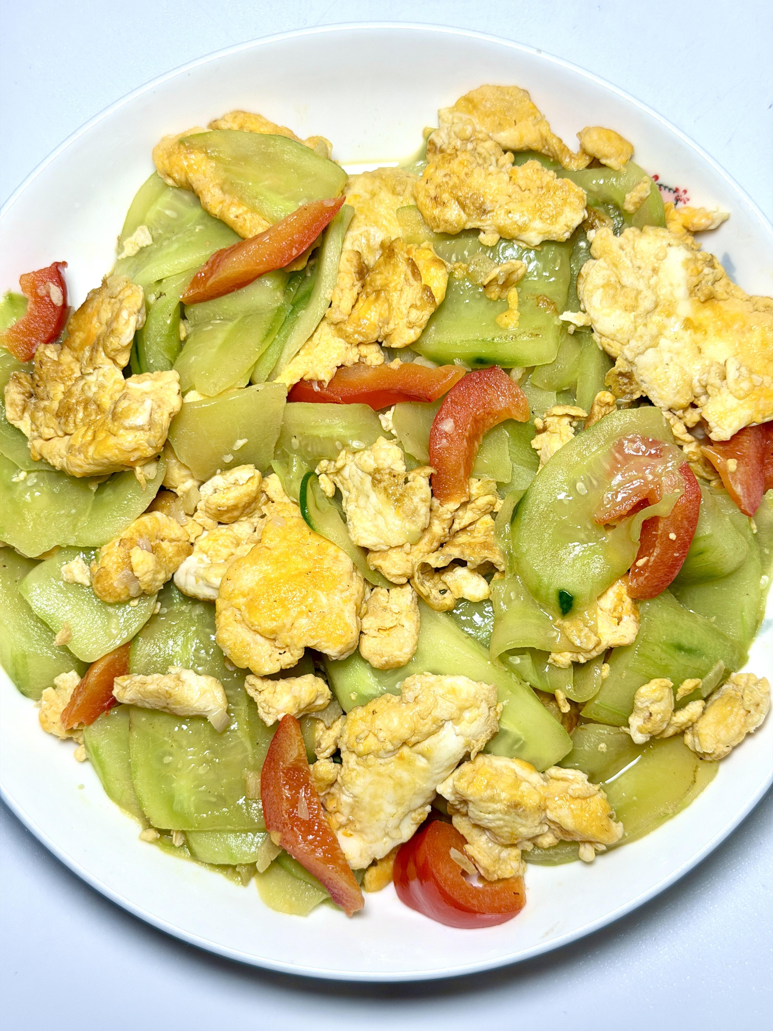 减脂党必看！别再吃水煮菜！黄瓜炒鸡蛋香到跺脚求求所有减脂的姐妹，听我一句劝，别