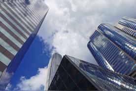 4月21日，法国政府扔出了一个看似平平无奇的公告，却藏着整个欧洲最危险的信号。