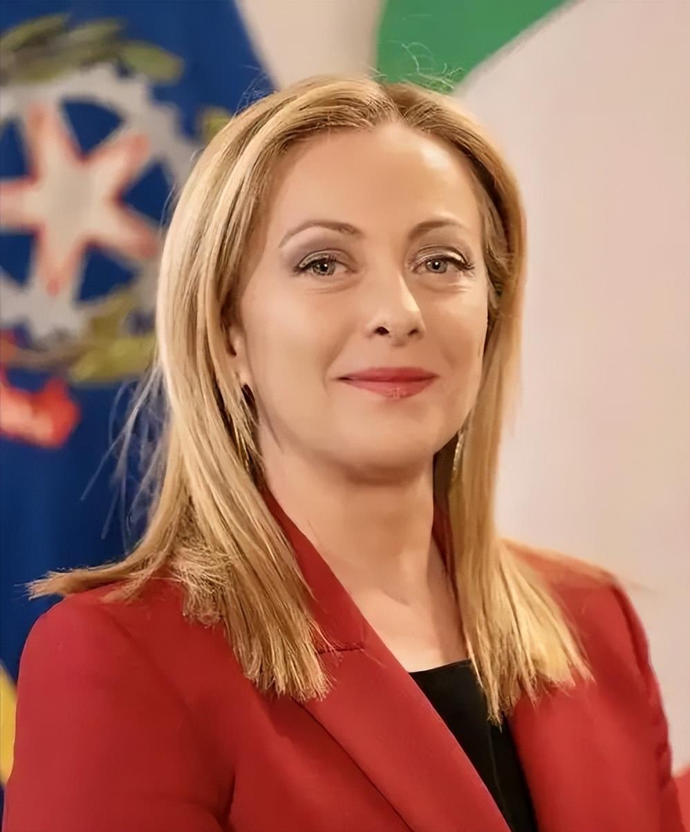 梅洛尼对着以色列破口大骂：打我维和士兵，美国护着你也没用4月8日，一支印有清