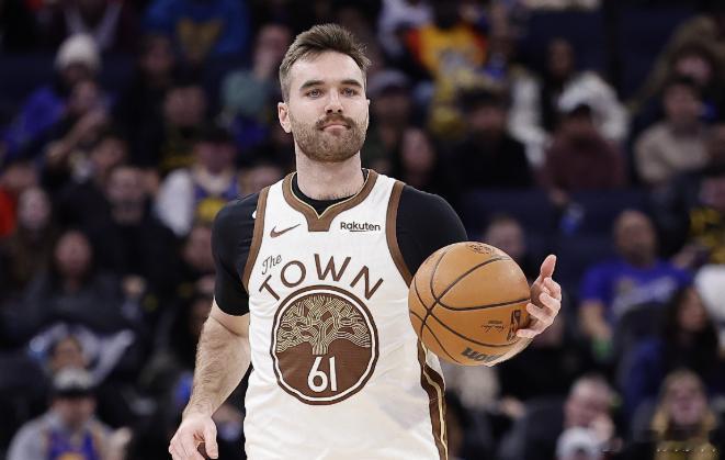 1月27日讯NBA常规赛，勇士83-108不敌森林狼，科尔赛后接受了媒体采访。