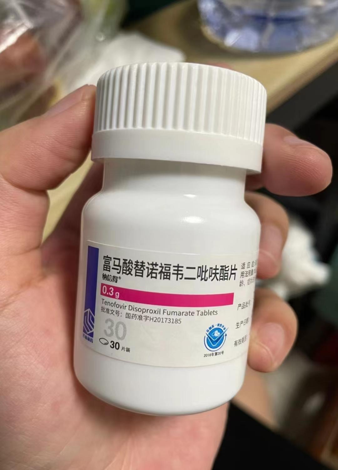 近期在专家门诊上经常有乙肝患者问我：有很多时候定好了闹钟提醒自己服用抗...