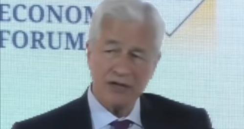 美国记者问摩根大通CEO戴蒙：“中国怕不怕制裁？”没想到，这位金融大佬的回答，颠