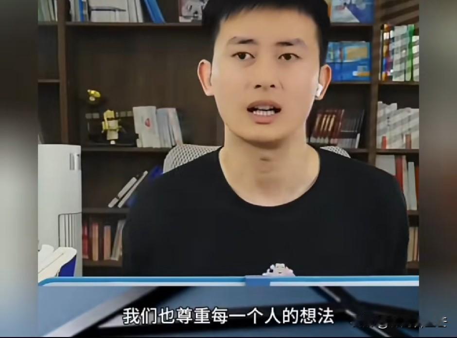 武亮为小郭老师发声：双方是和平结束合作，小郭老师很早之前就已经决定要走。武亮