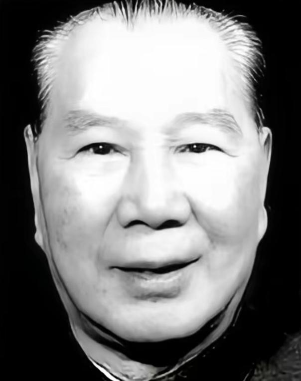 “打仗靠老百姓，现在让工人自己找出路，我不同意！”就这句话，一个白发苍苍的老将军