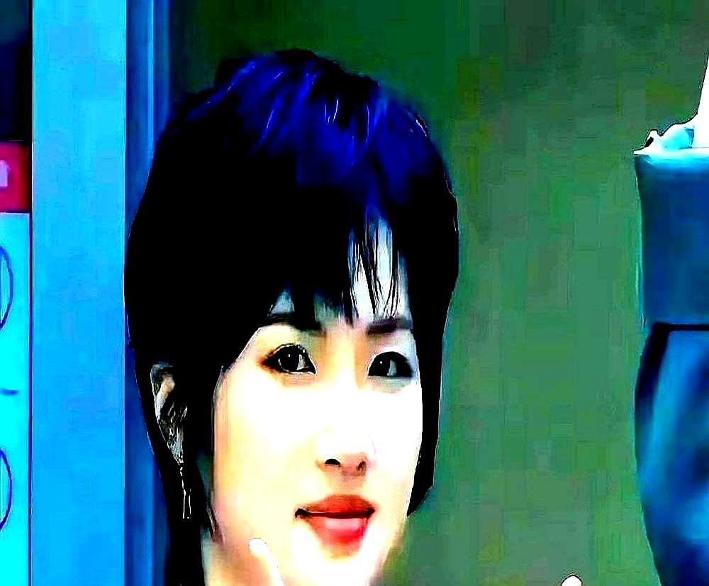 郭京飞6000块账单递给姚安娜，她脸色瞬间变了！你以为公主会乖乖掏钱？他不是