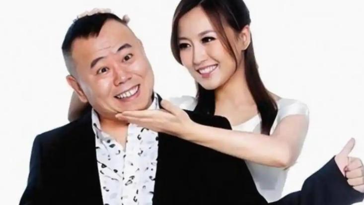 2012年，总裁石磊身家10亿，为追求潘长江的女儿潘阳，送了潘阳一辆3000万的