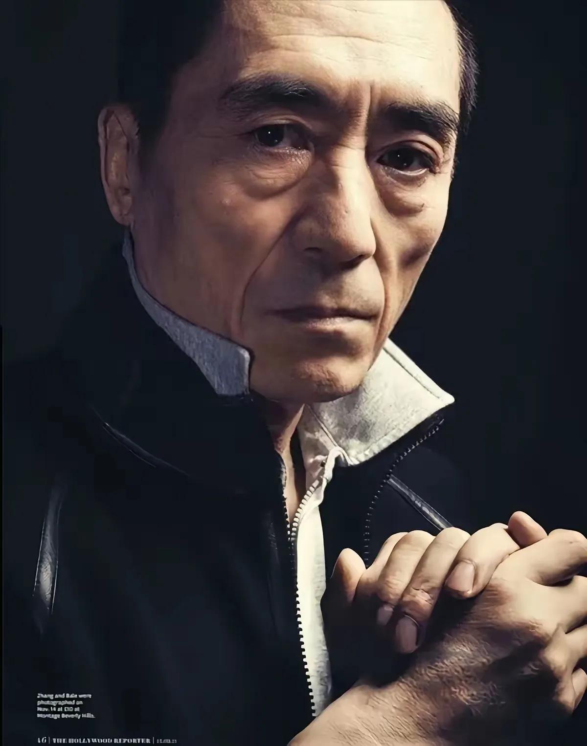 75岁张艺谋，把北京700平的别墅抵押了。换回3000万现金。加上其他积蓄，他个