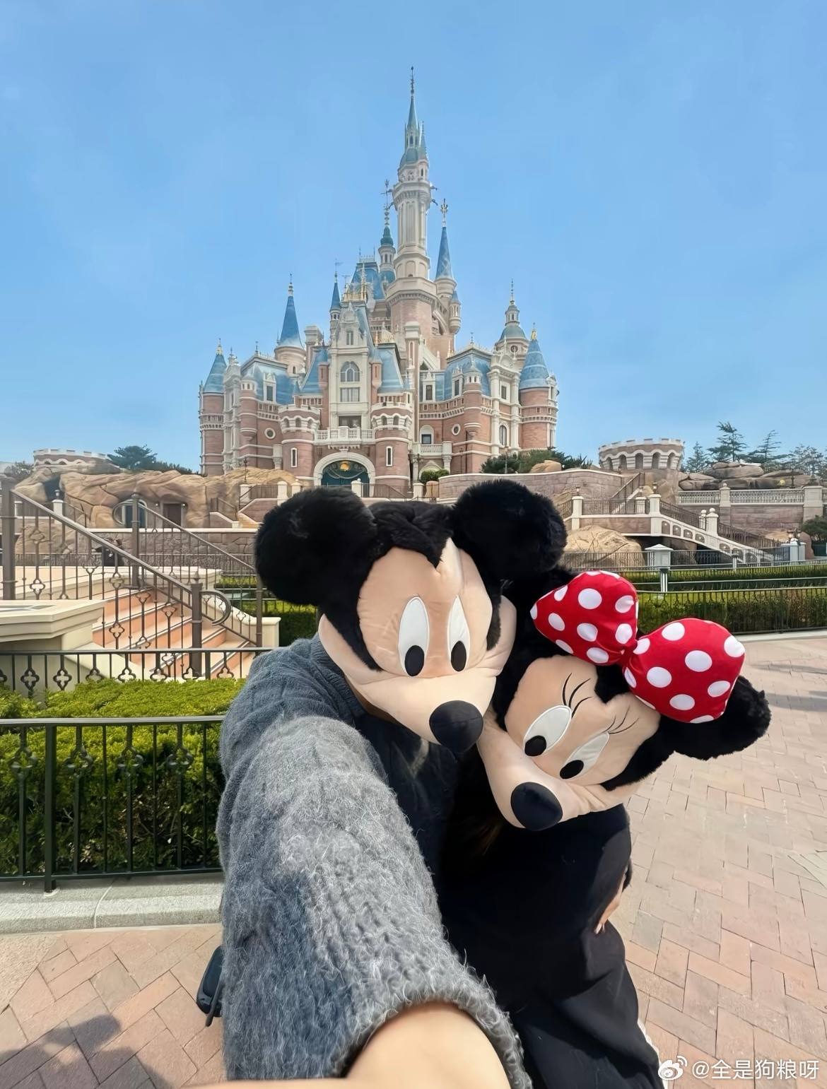 和喜欢的男生去迪士尼看烟花啦