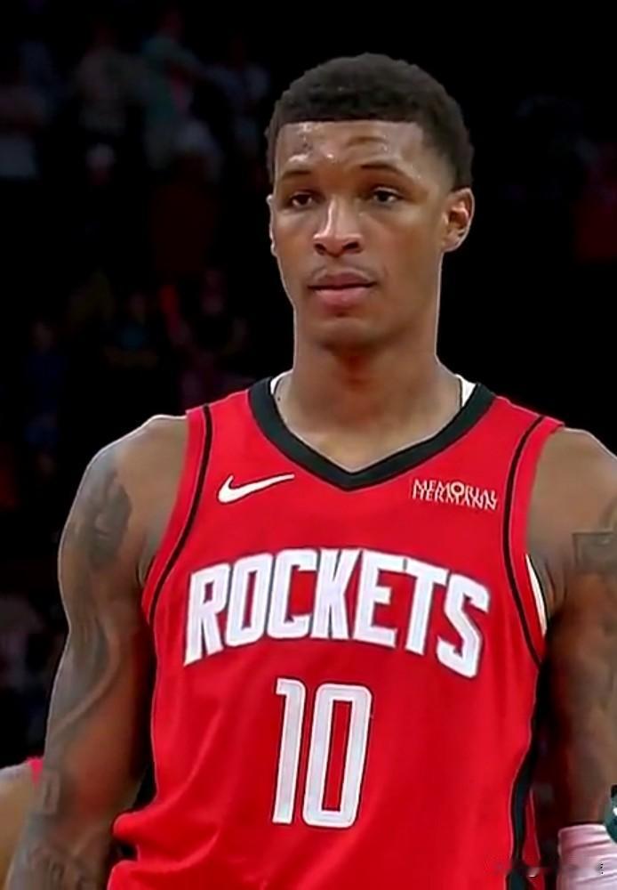 同样是被火箭选中的探花秀！！！贾巴里史密斯和谢泼德本赛季目前数据对比，谁的上限