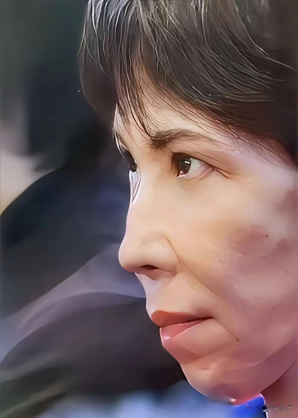 这是流失海外的贾队长妹妹吗？