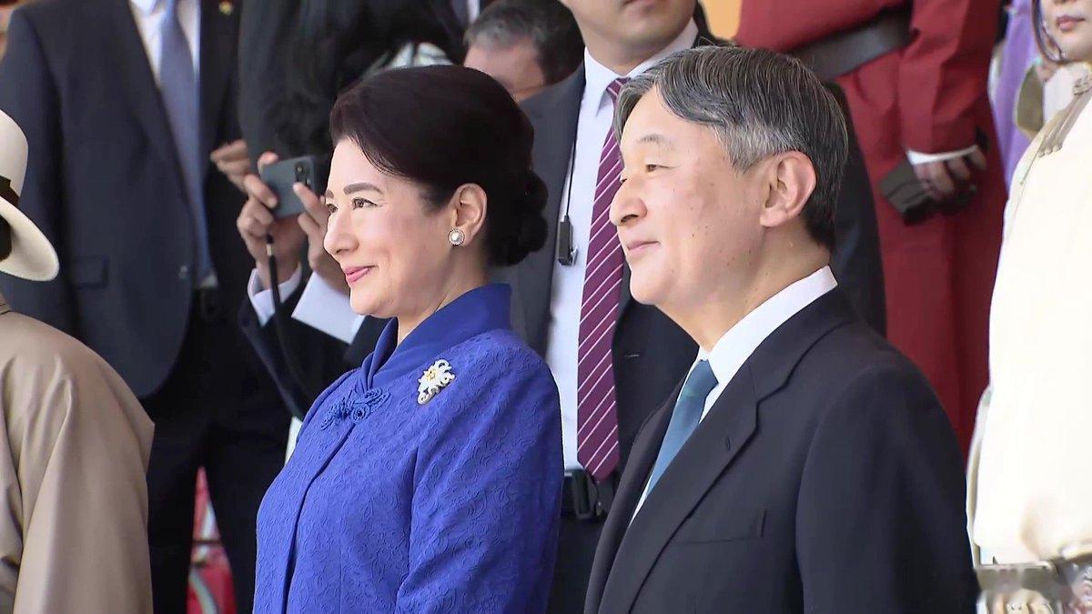 日本皇室7月11日，德仁天皇和雅子皇后在乌兰巴托的国家中心体育场观看那达慕马术