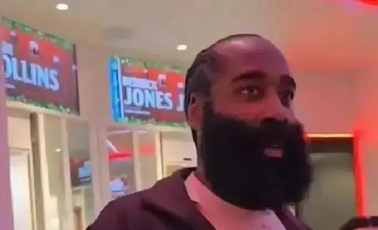 现役第3！哈登377分背后藏着啥这377分不是常规赛，是季后赛现役总得分榜