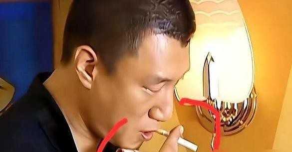 因为一根道具假烟当场翻脸不拍，孙红雷当年在片场被不少人指责是“脾气大、耍大牌”，但看完内情你根本骂不