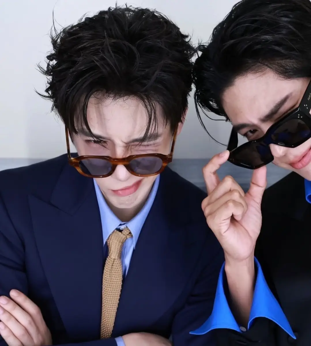 梦幻联动！韩国男星朴宝剑去剧组探班王安宇被偶遇