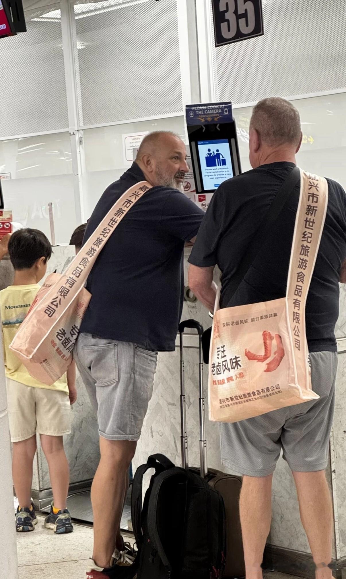低成本、高收益，广告界的爱马仕[赞][赞][赞][赞]印证了一句话：只要思想不滑
