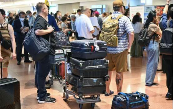 一个好消息，一个坏消息，都和日本有关。 今年前三季度，日本旅游市场的成绩单乍