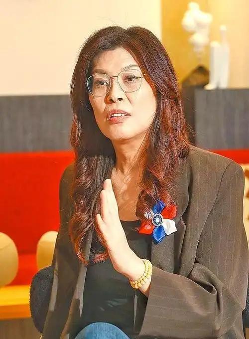 就在刚刚，国民党主席郑丽文发布声明，3月15日上午，台湾省国民党主席郑丽