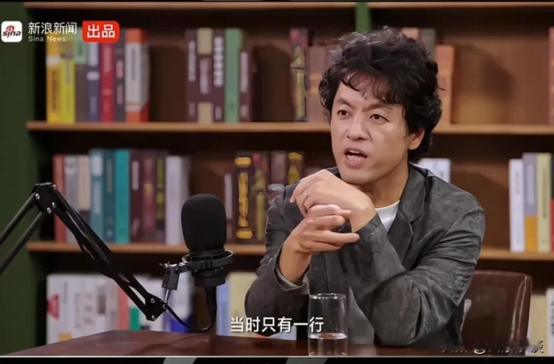 南京大屠杀被描述成“南京事件”，在历史教科书上连一行都未占据日本导演竹内亮说