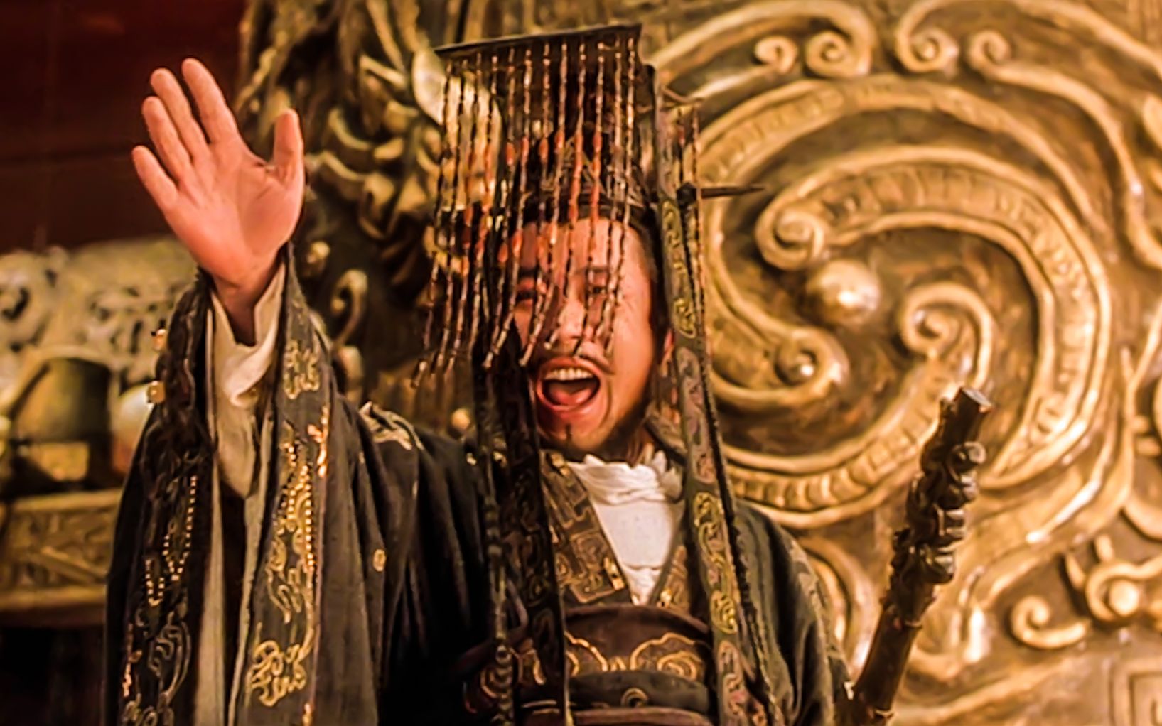 嬴政既没有杀过功臣也没有屠过城怎么就成了暴君？