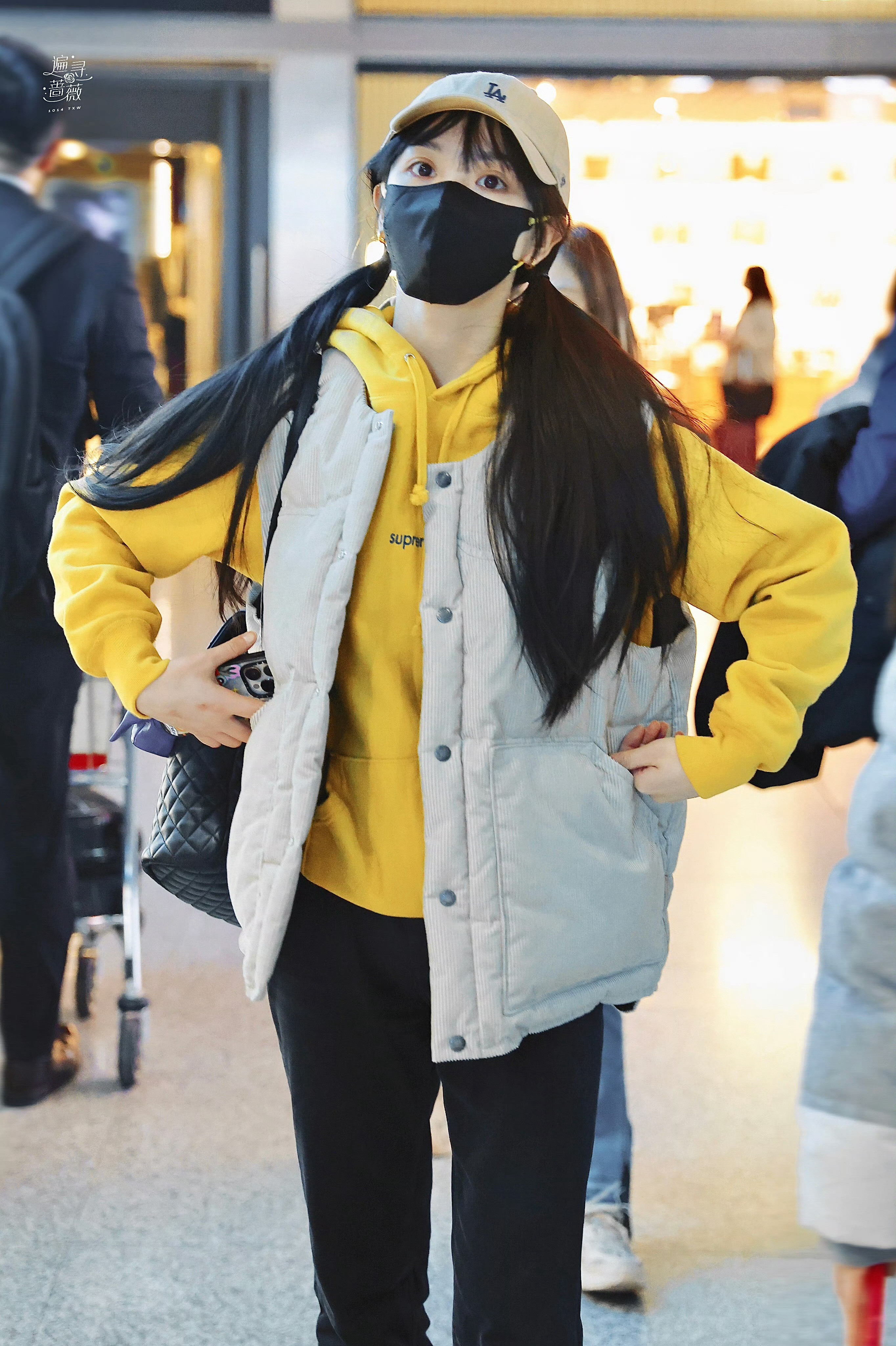 冬天咬一口奶黄包软呼呼田曦薇