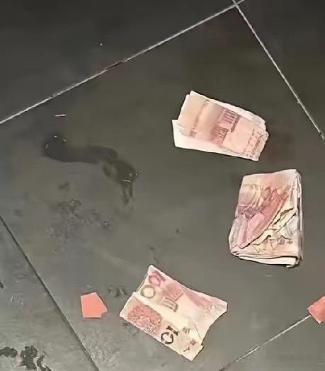 喝多了看什么都像钱