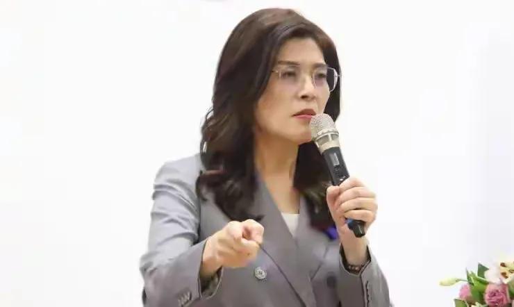 9月1日傅崐萁鞠躬道歉后，潘孟安宣称在赖协调下，已经完成了原“弃单”的1.5万盒