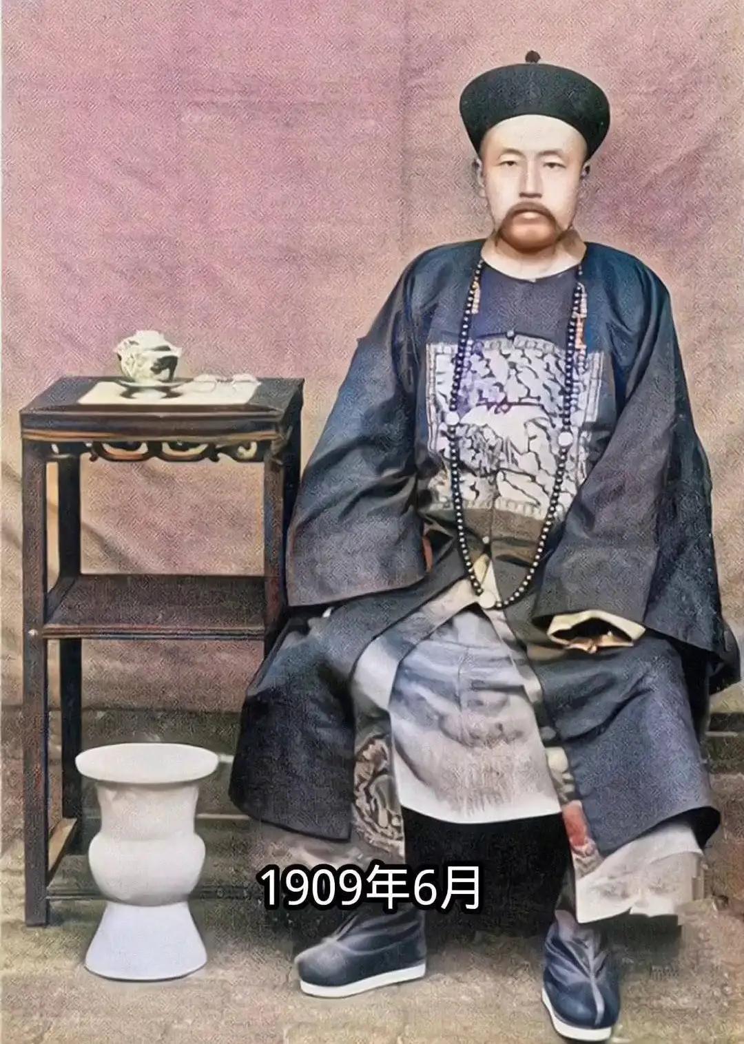 1911年，端方在资州被杀的消息传到成都时，赵尔丰不胜感慨地说：“端四爷聪明一世